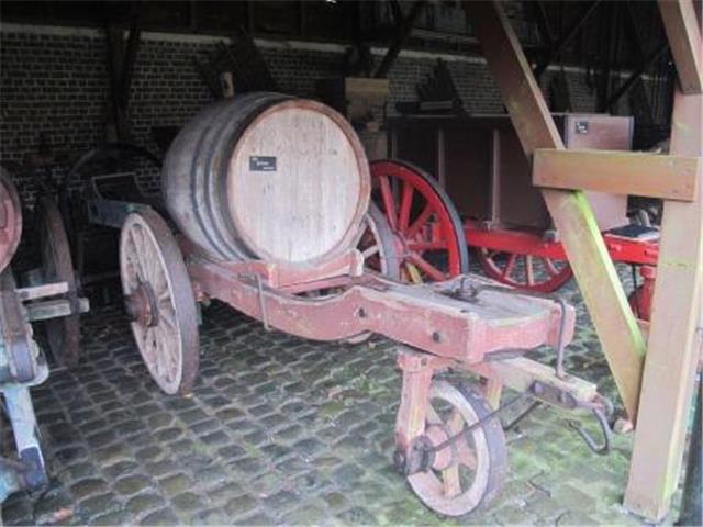Driewielkar met geknikte draagboom, Karrenmuseum Essen
